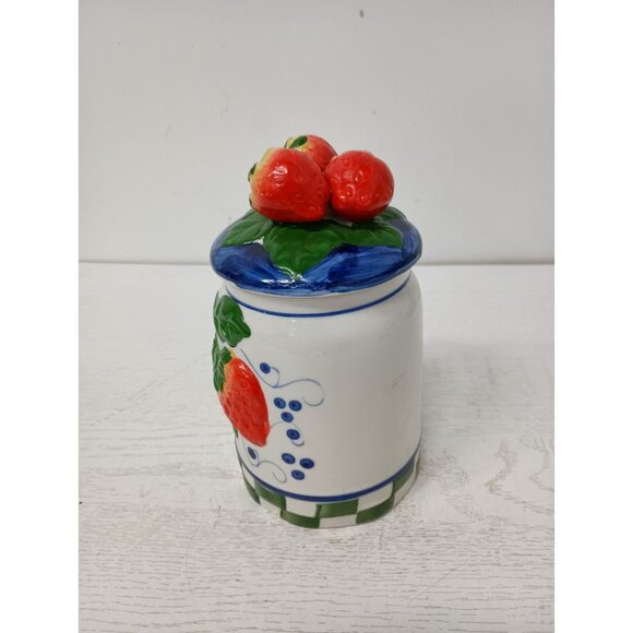 Vintage Ceramic Embossed 3D Strawberry Design Kitchen Storage Container With Lid - Picture 4 of 11